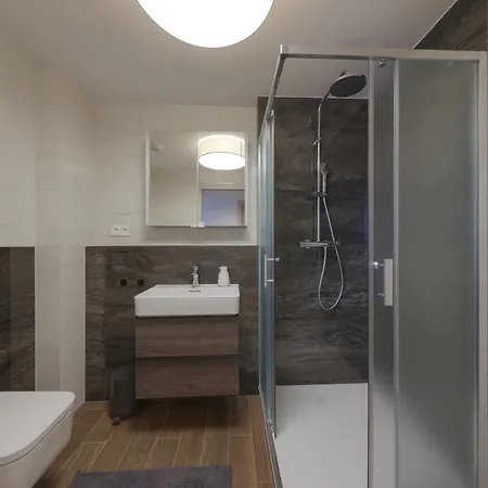 Eurovea Tower With Free Parking Appartamento Bratislava